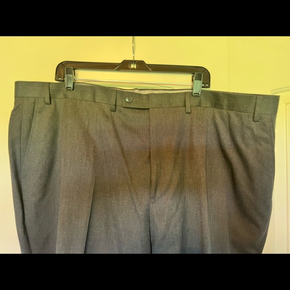 Mens dress pant 46w 32L Van Huesen grey - Picture 2 of 5